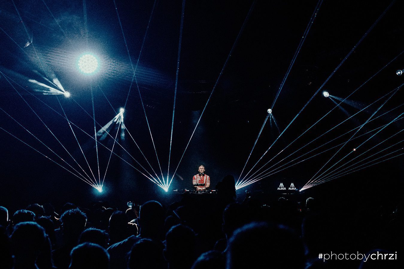Hurricane_Camelphat_Dave Whelan_Refinery Gallery_light design_sound