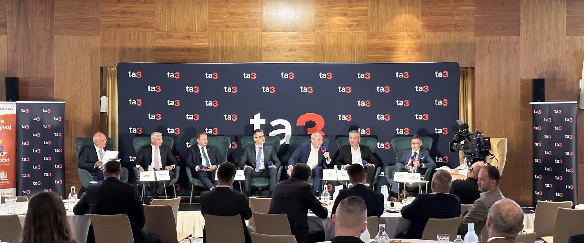 Hurricane_TA3_konferencia_APZD_Hilton_kamery_streaming_ozvucenie Hurricane_TA3_konferencia_APZD_Hilton_kamery_streaming_ozvucenie